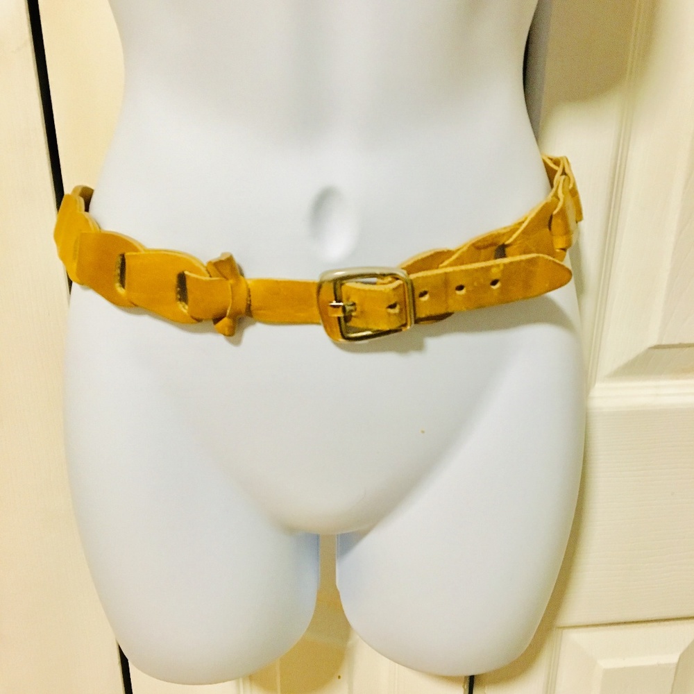 70's/80's Butterscotch Leather Chain Link Belt